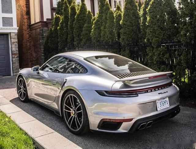 {投注}(保时捷911全球限量版500台) {投注}(保时捷911全球限量版500台)